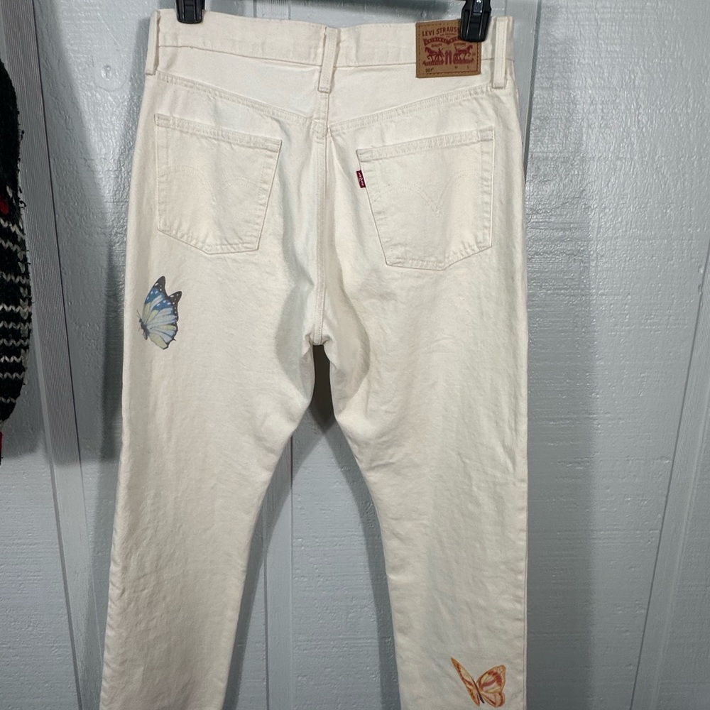 Levi’s Women’s White 501 Butterfly Jeans Size 30 x 28 EUC - Picture 7 of 12